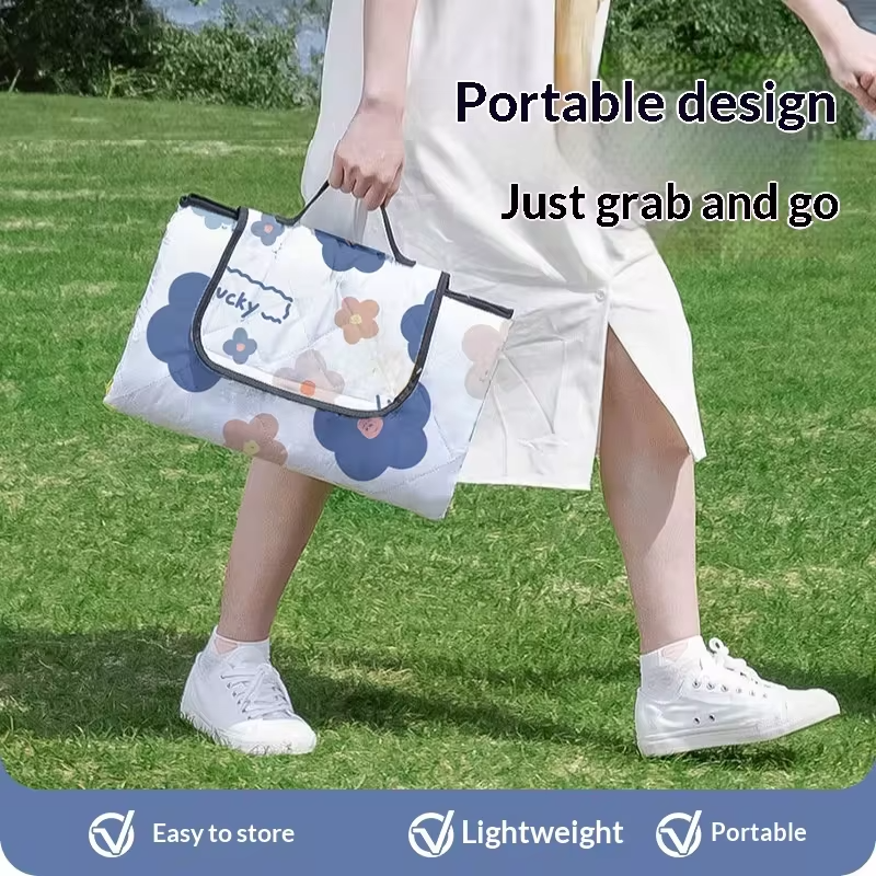 Extra Large 300x200cm Picnic Blanket Waterproof Sandproof Foldable Thickened Outdoor Mat for Camping Music Festival